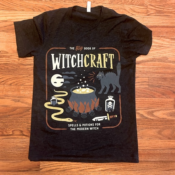Big Book of Witchcraft Tshirt - Picture 1 of 4